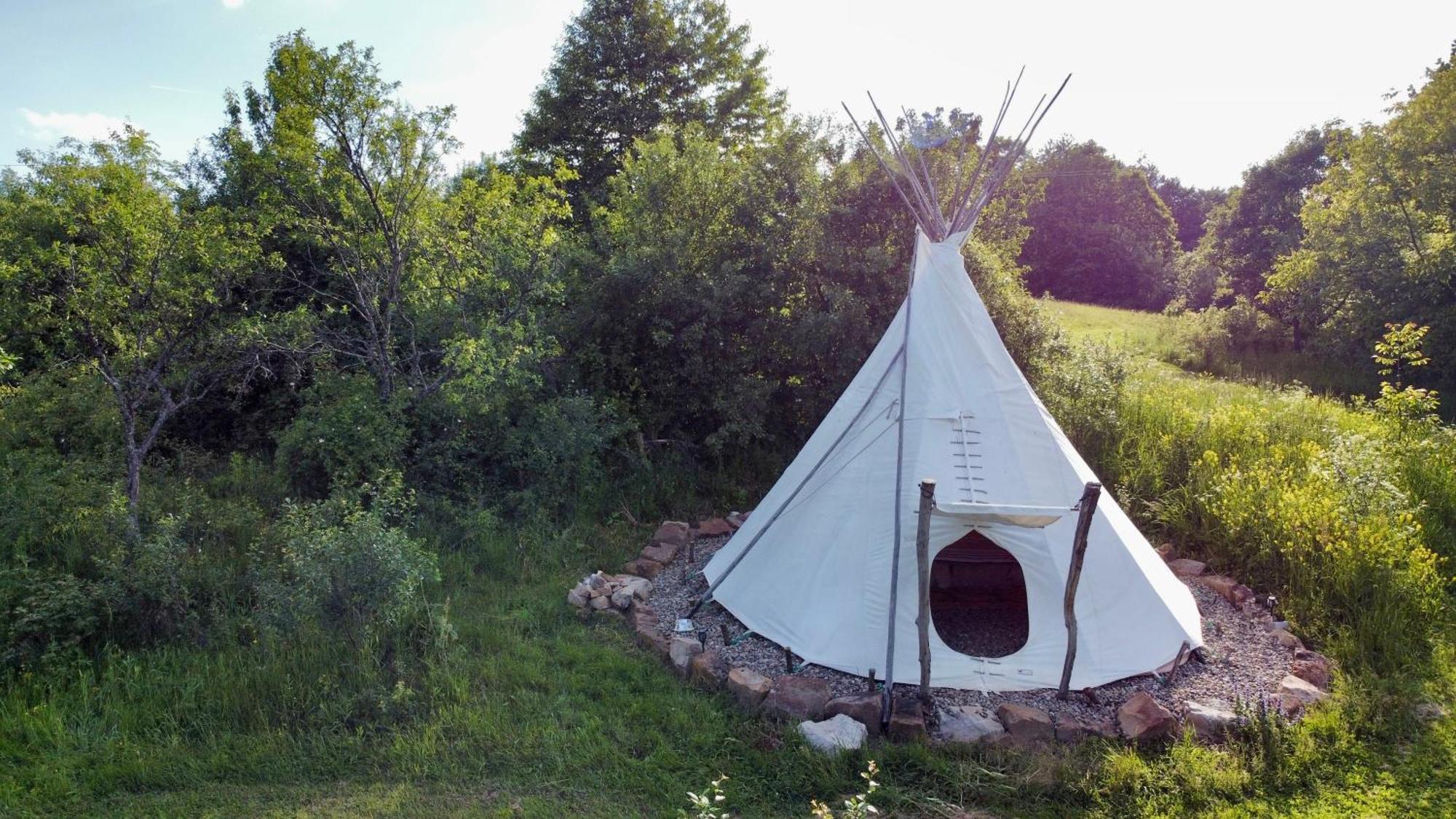 Romantic Wildlife Tipi Teepee Tomnatic Bihor Romania Apuseni Tomnatic (Bihor)